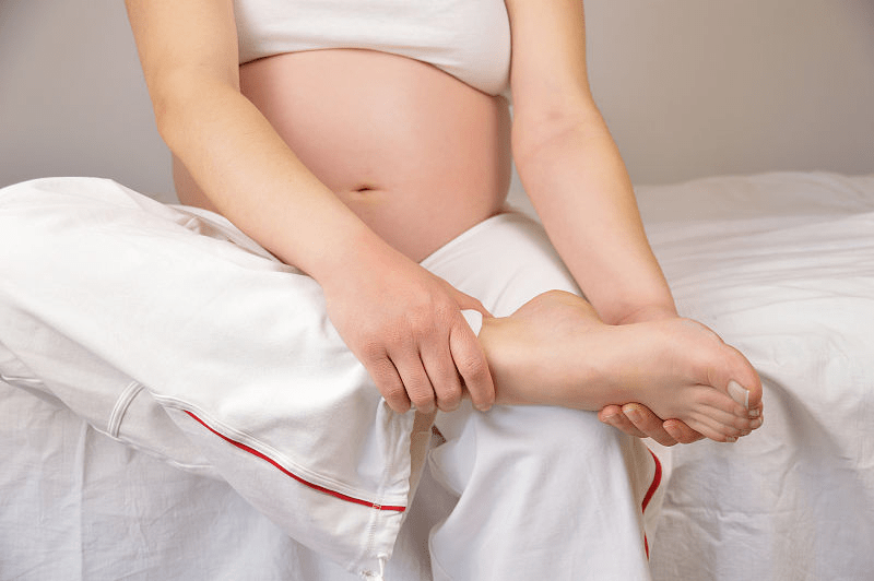 探索怀孕初期：身体变化是否让你感到虚弱